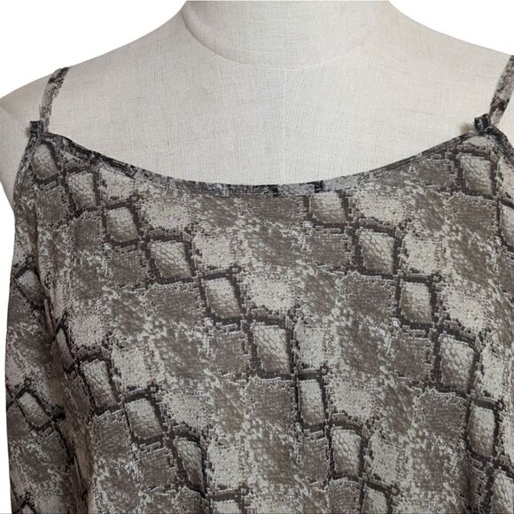 Limelight Sheer Reptile Print with Lace Camisole Top - Picture 2 of 7